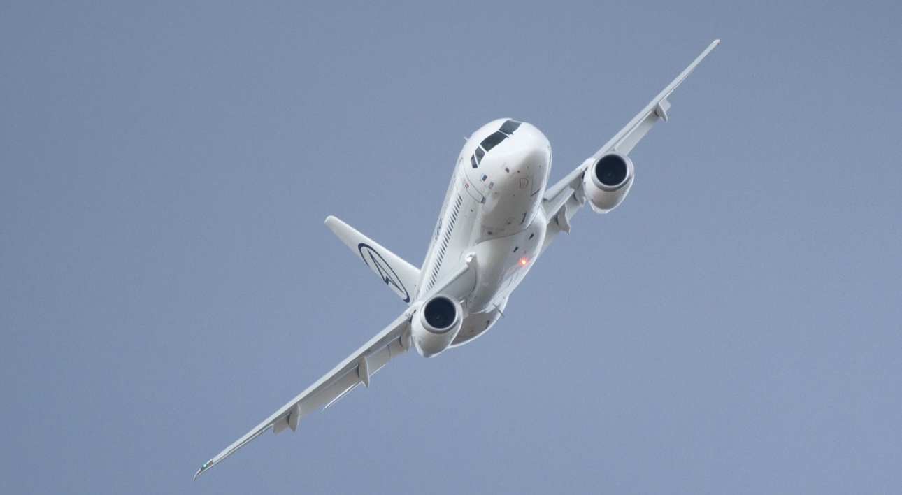 Тестовый полет и трое погибших: что известно о крушении Sukhoi Superjet 100 в Подмосковье