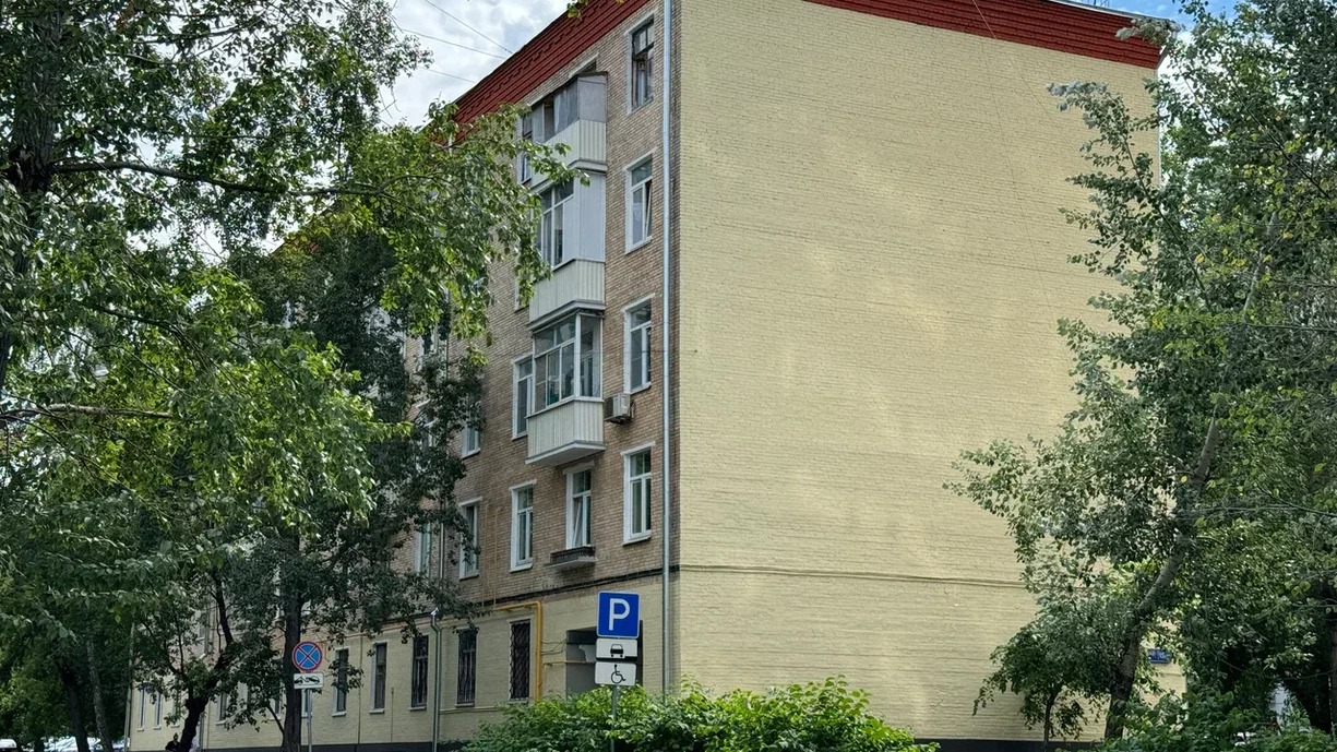 В районе Марьина Роща прежний облик вернут дому 1958 года постройки