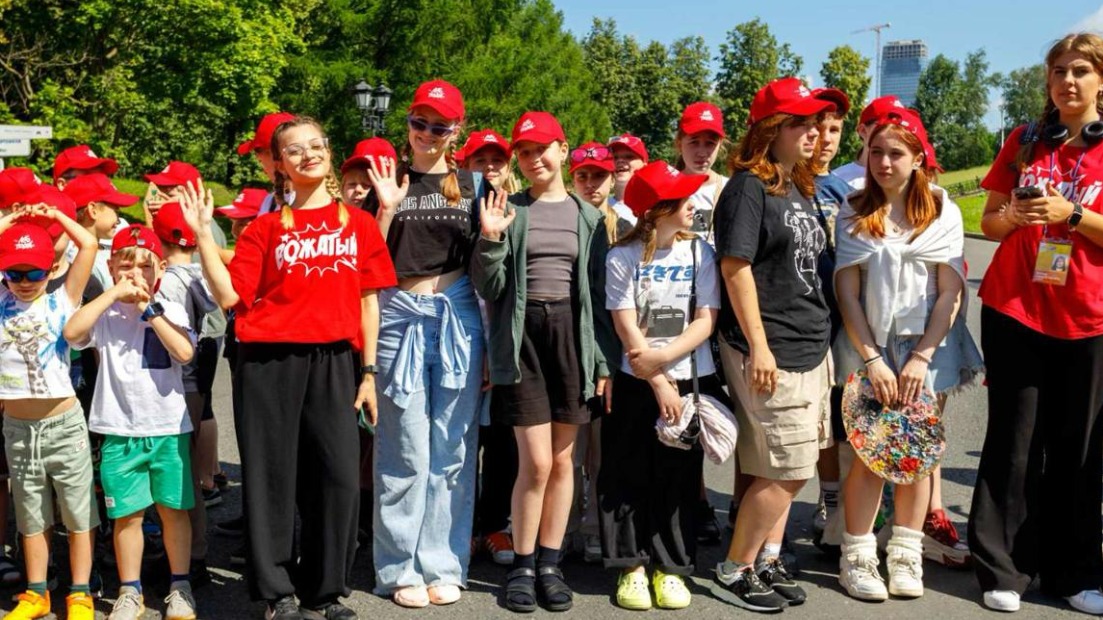 Собянин: Город подготовил множество активностей для школьников во время каникул