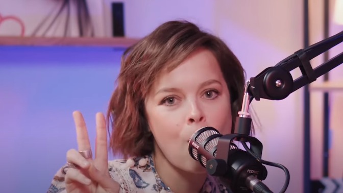 «Назревало годами»: Медведева спустя 10 лет назвала причину ухода из Comedy Woman