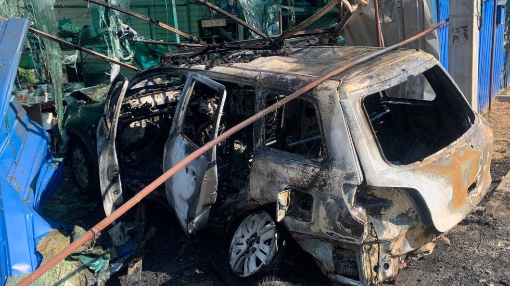 ВСУ атаковали машину с помощью FPV-дрона в селе Отрадном Белгородского района