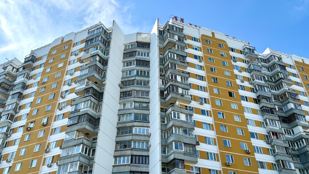 На Северо-Западе столицы капитально отремонтируют дом 1992 года постройки 