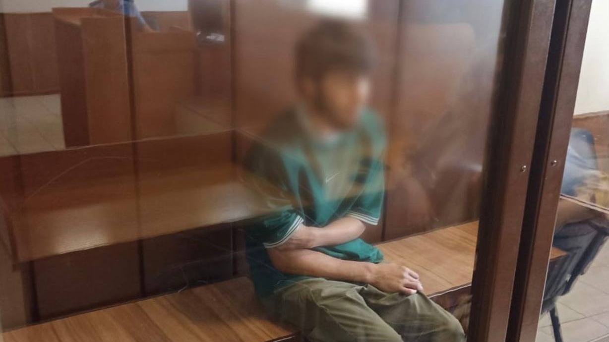 Мужчина избил и изнасиловал знакомую в парке на северо-востоке Москвы