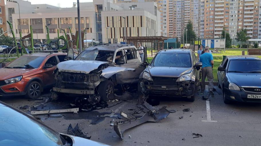 РБК: Мужчина, которому оторвало ноги взрывом, оказался офицером Минобороны