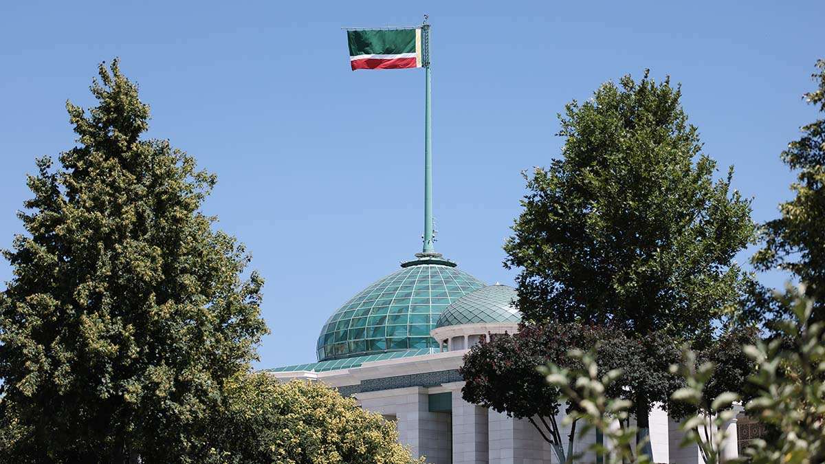 Власти Чечни призвали ЦБ соблюдать условия голосования за 500-рублевую купюру