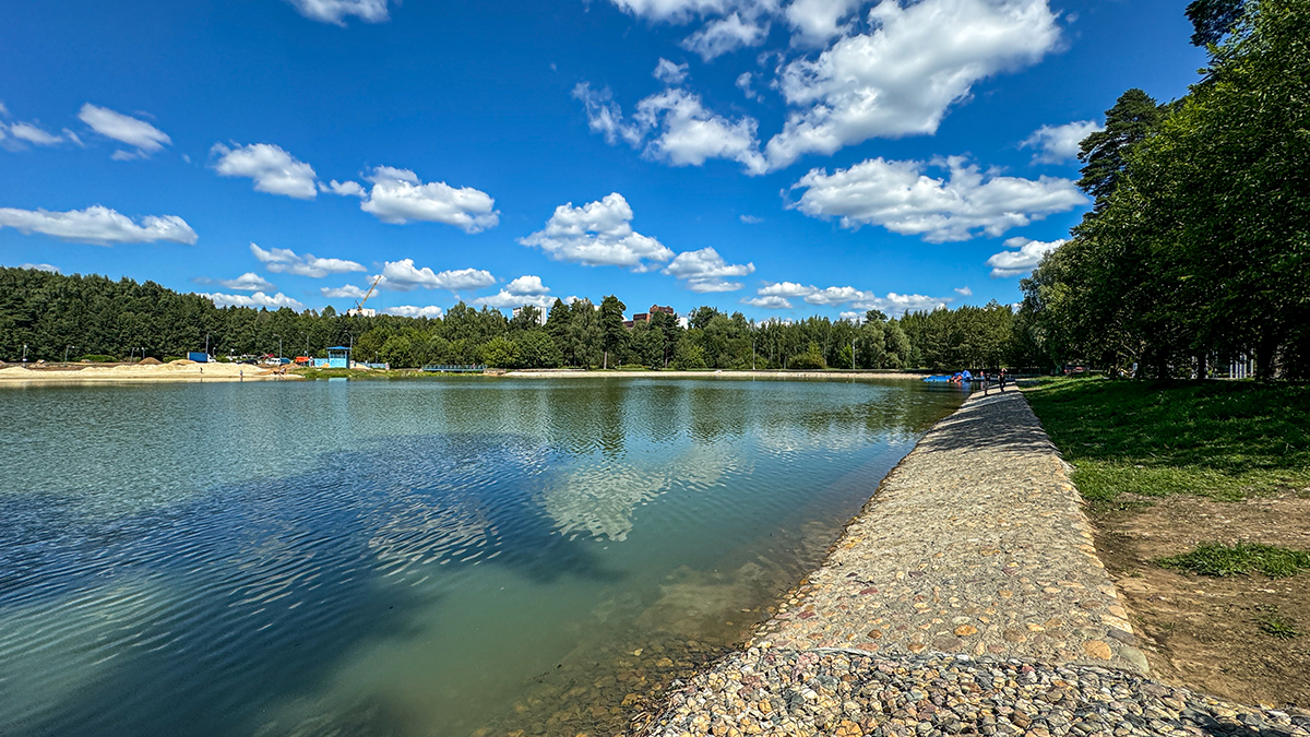 Подросток утонул в озере Святое на востоке Москвы
