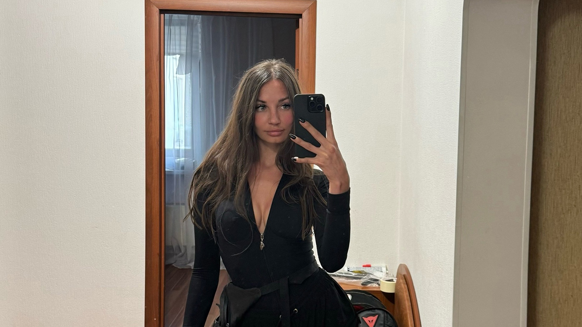 «Получу диплом, она не увидит»: 13-летний сын МотоТани разрыдался, говоря о маме