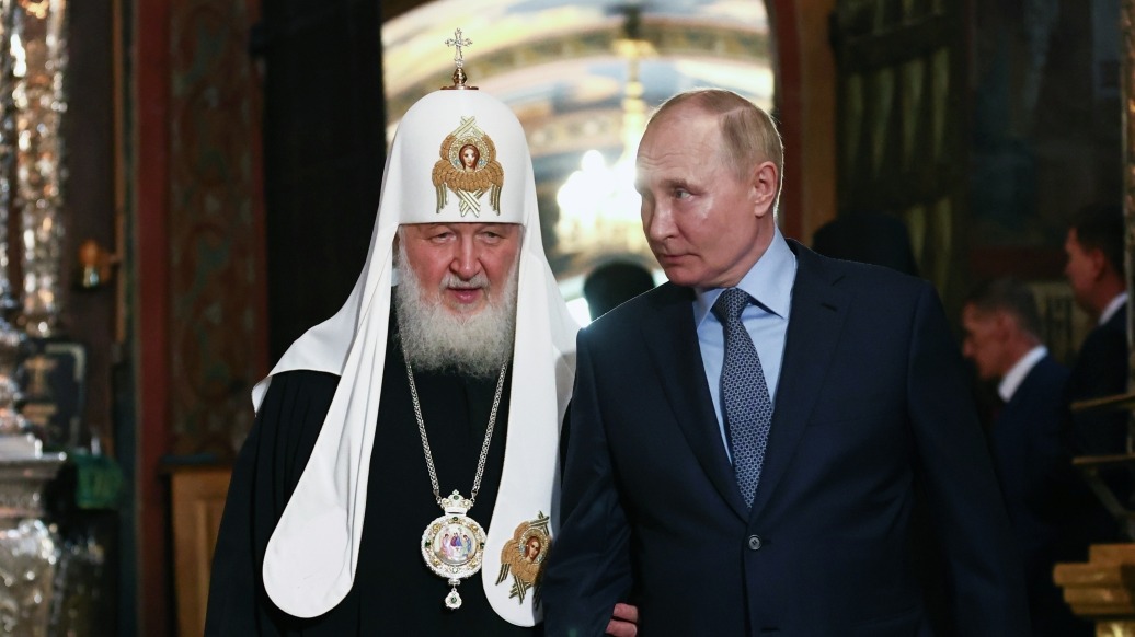 Патриарх Кирилл наградил Путина орденом Александра Невского