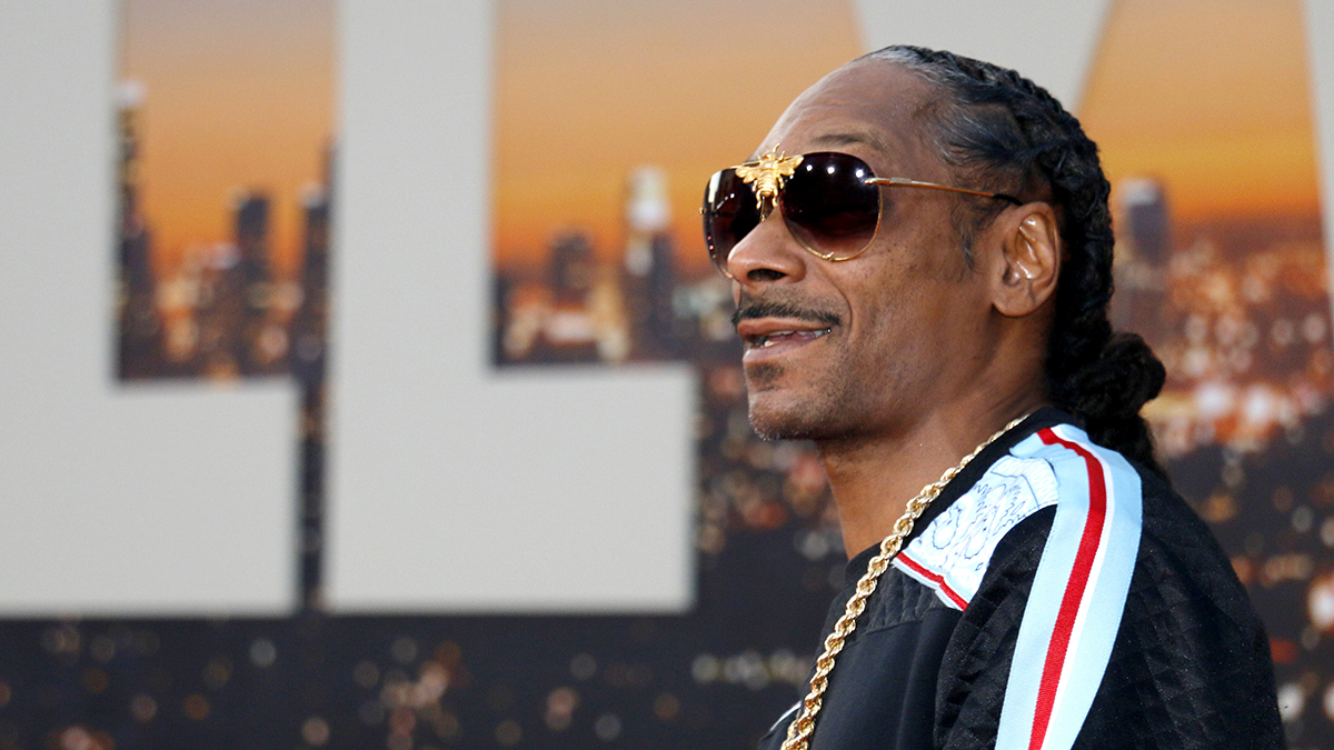 TMZ: Суд Лос-Анджелеса снял обвинения в убийстве с рэпера Снуп Догга