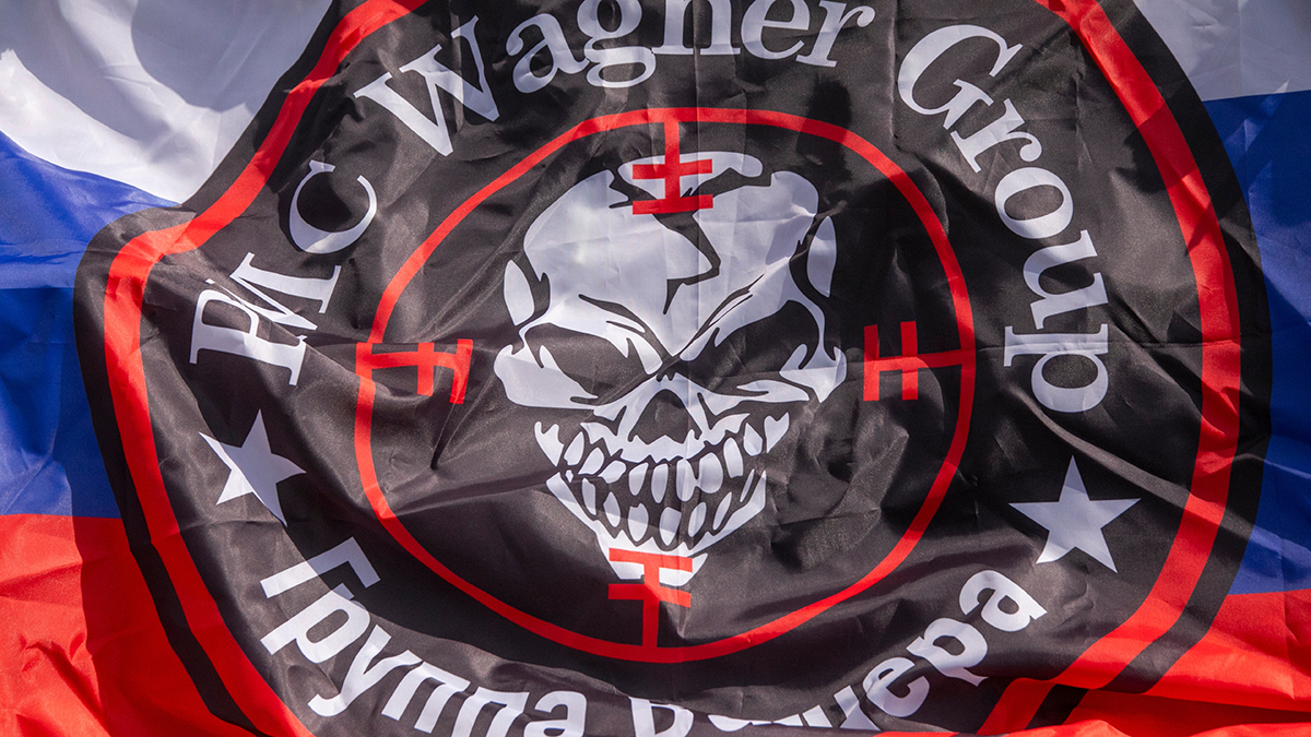 Военкор Гузенко: ЧВК «Вагнер» перебрасывают в Курскую область