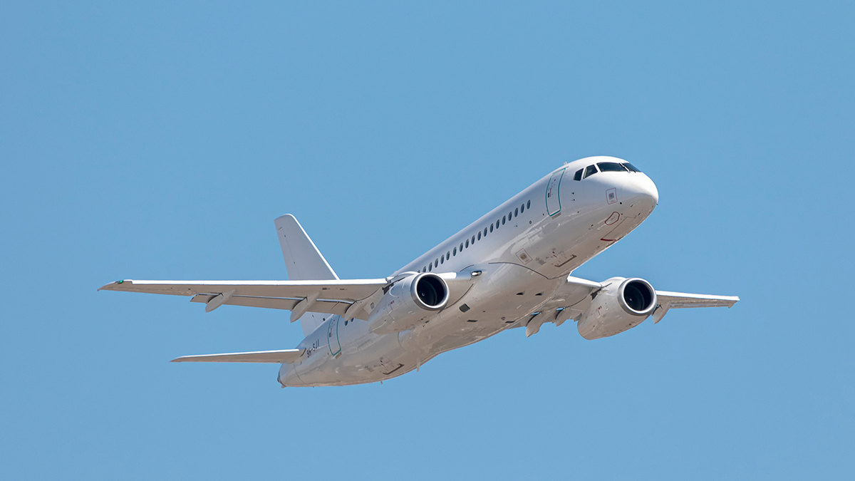 Baza: «Азимут» обнародовала первые итоги расследования пожара Superjet в Анталье