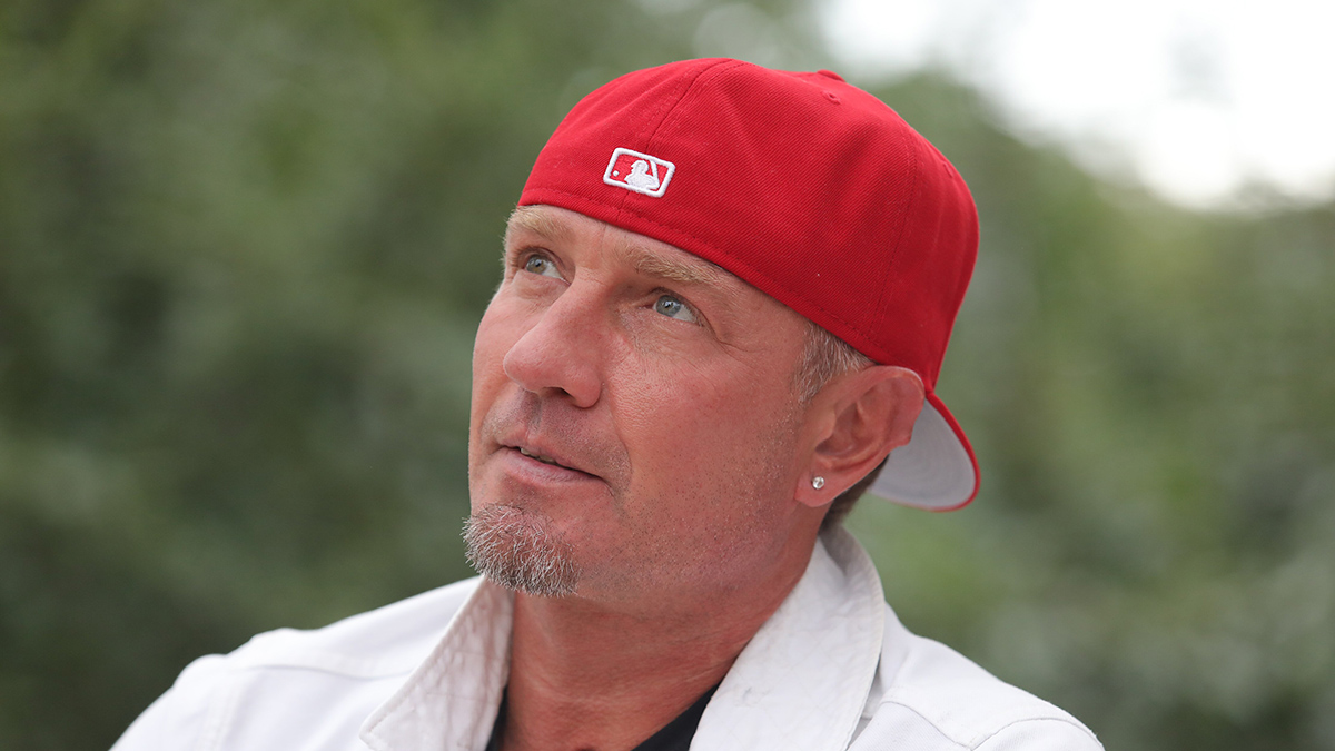 «Мечтаю о волшебной палочке»: Костомаров поделился переживаниями после ампутации