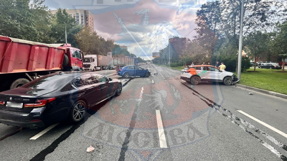 Один человек пострадал в результате ДТП на Волгоградском проспекте