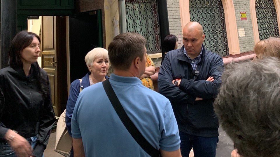 Депутат МГД Медведев взял на контроль ситуацию с шумным хостелом в Тимирязевском районе