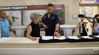 Светлана Сурганова: Возвращайтесь с победой! 