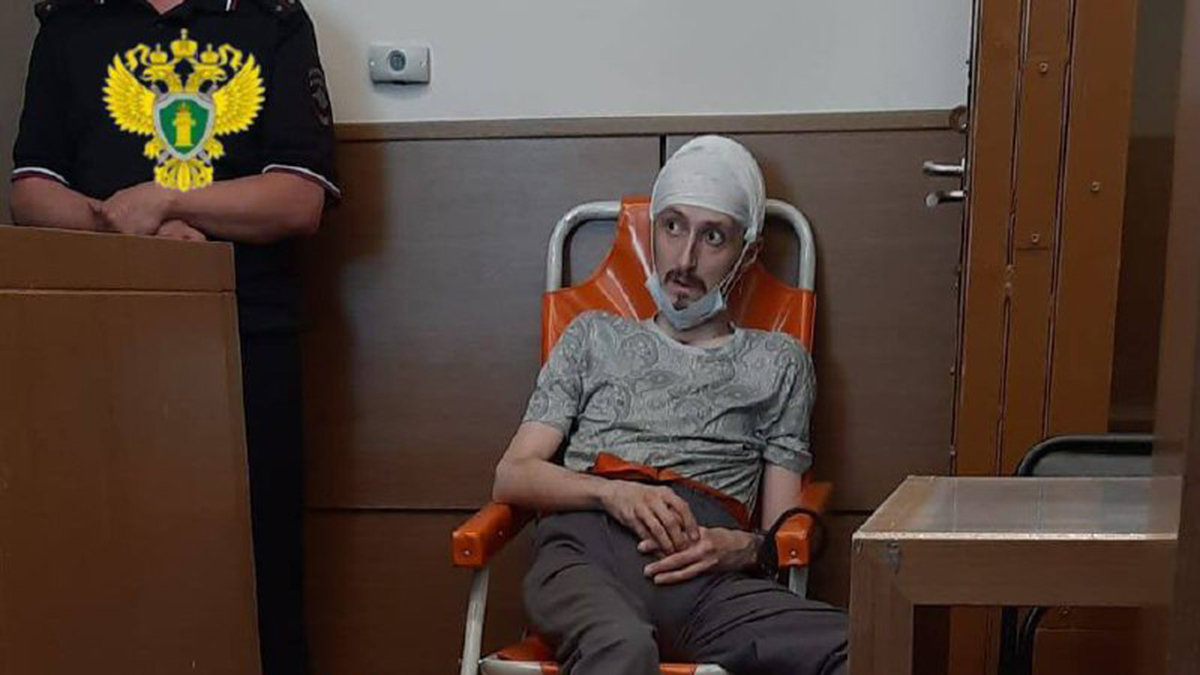 Мосгорсуд оставил в СИЗО застрелившего знакомого из автомата