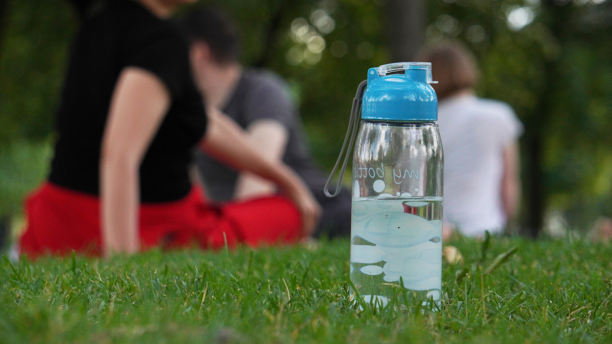 Россияне значительно увеличили потребление питьевой воды в розлив