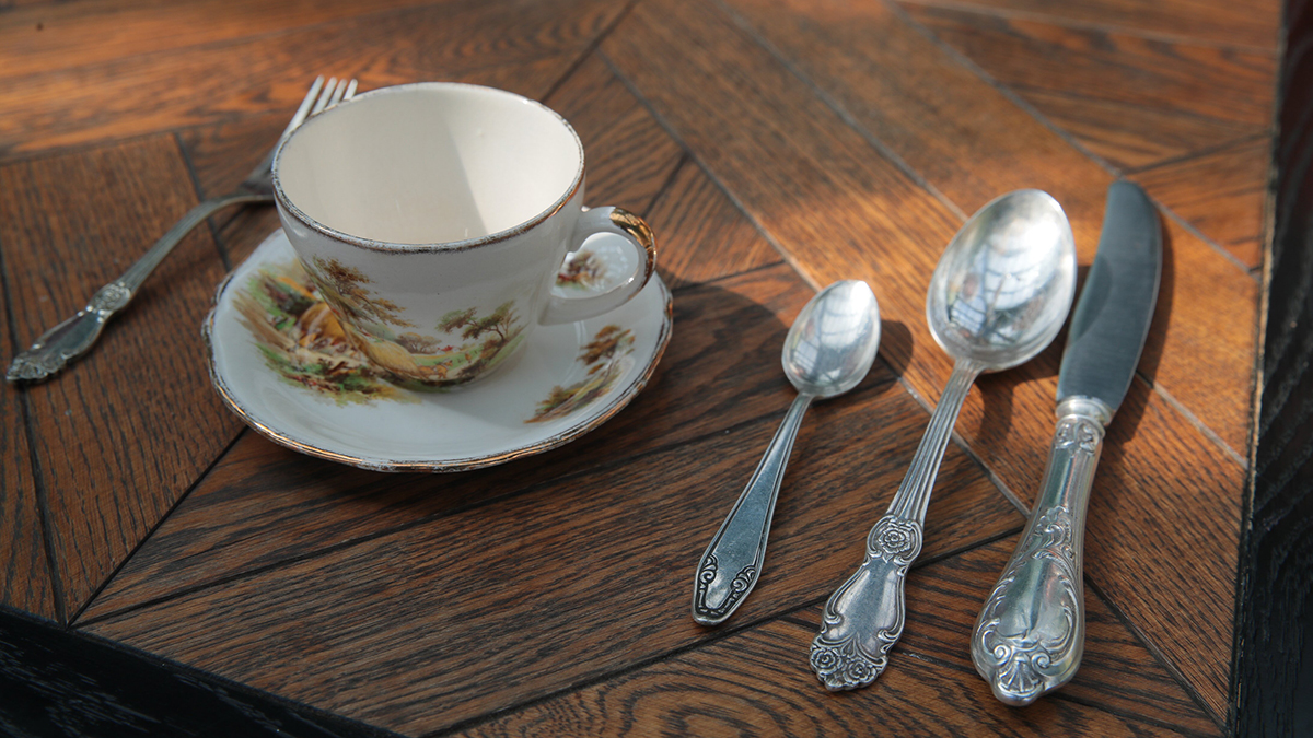 Саратовский школьник отправил бойцам СВО две тысячи ложек с их позывными