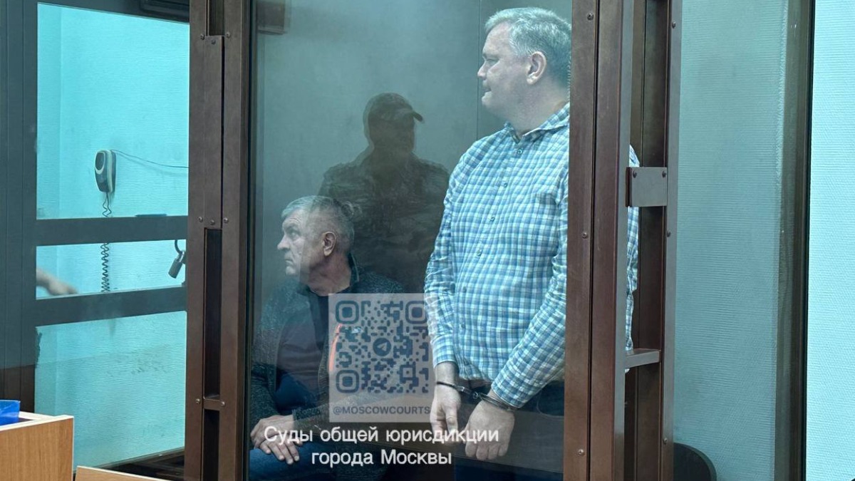 Суд отправил в колонию бывших топ-менеджеров «Почты России»