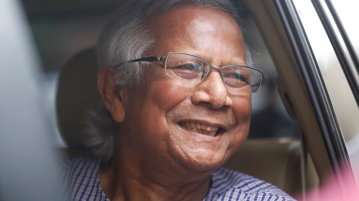 Лауреат Нобелевской премии мира Юнус возглавил временное правительство Бангладеш