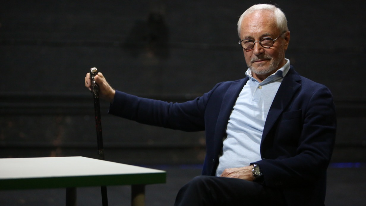 Художественный руководитель Театра на Малой Ордынке Евгений Герасимов во время репетиции спектакля «Мастер и Маргарита. История любви»