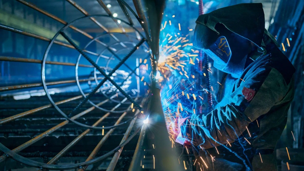 Новые производства и инвестиции: благодаря поддержке города производители стройматериалов приобретают оборудование и расширяют промплощадки