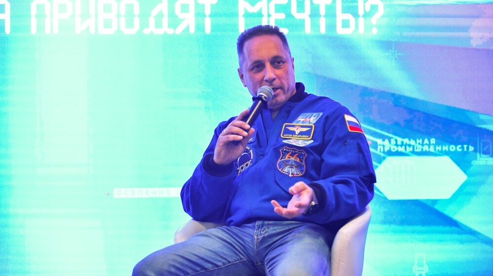 Антон Шкаплеров провел лекцию о специфике работы космонавта на выставке «Москва промышленная»