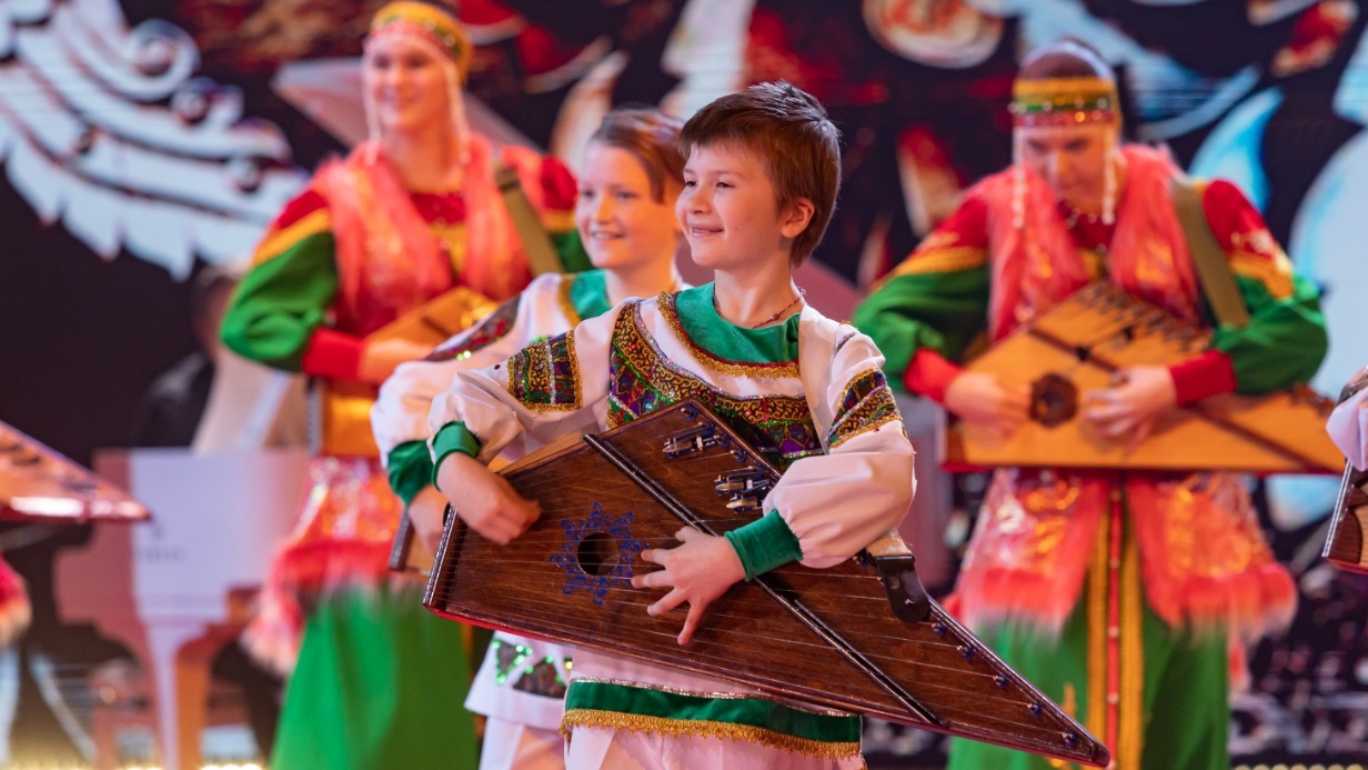 Музыканты ансамбля гусляров «Веселый перезвон» регулярно участвуют в крупных концертах