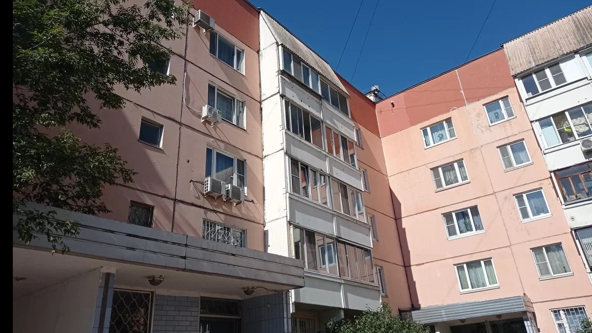 В районе Новокосино заменили все лифтовое оборудование в многоквартирном доме 1998 года постройки