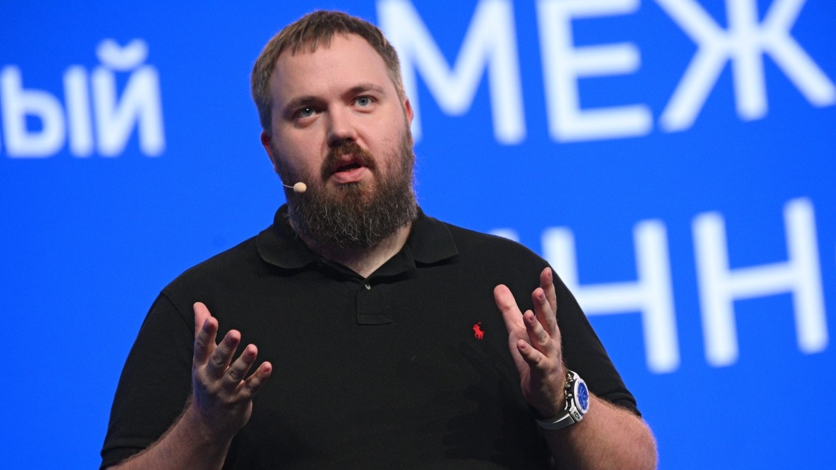 Техноблогер Wylsacom рассказал, когда iPhone 16 появится в России и что будет с ценой