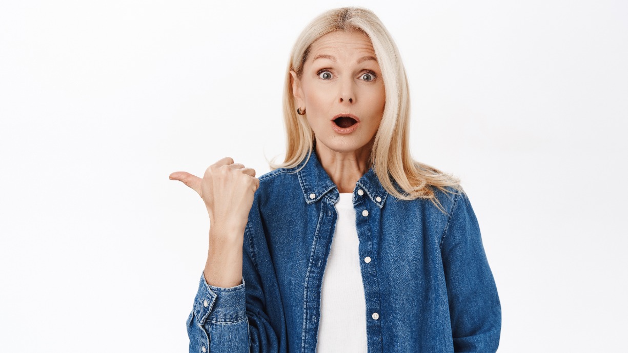 Пять вещей, которые пора перестать покупать после 50 лет: советы бьюти-эксперта