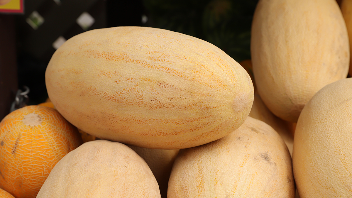 С чем нельзя есть дыню