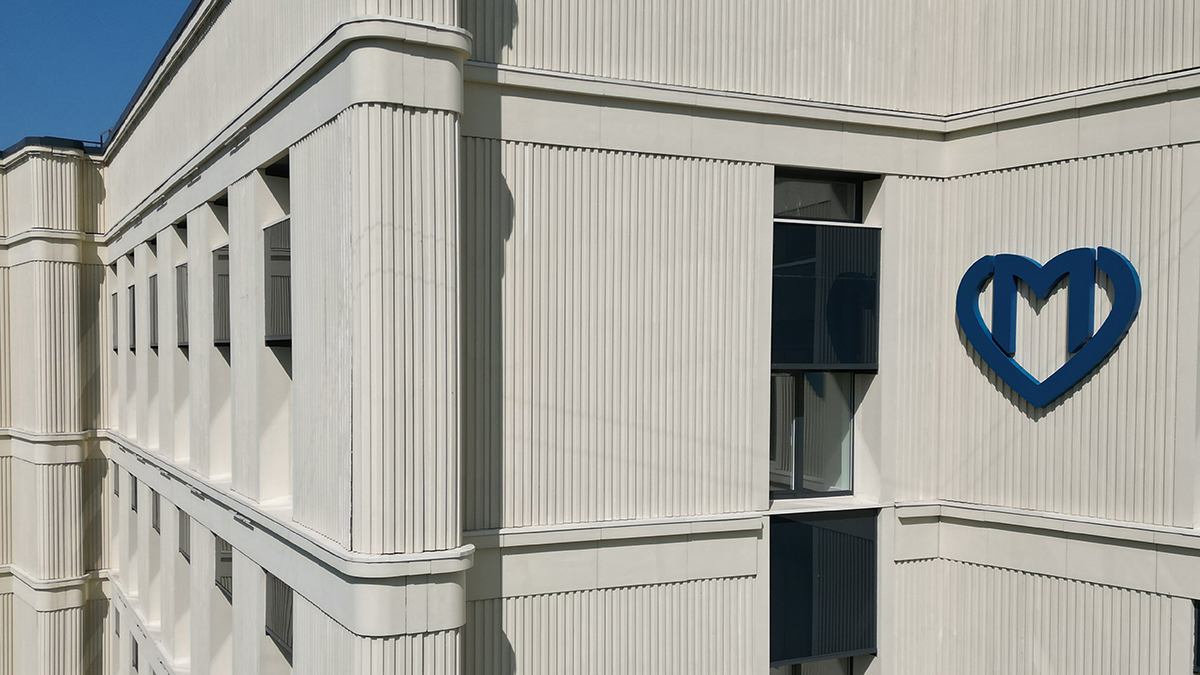 Собянин сообщил об открытии обновленной поликлиники в районе Марьино