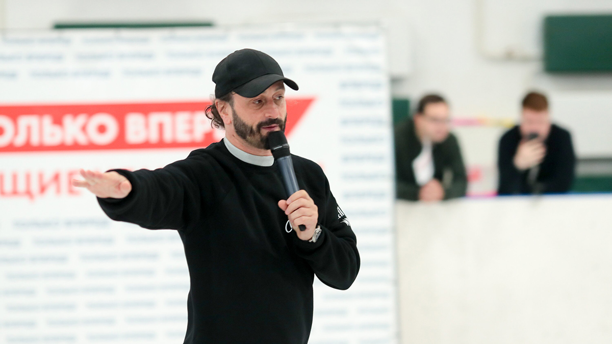 «Глупость»: Авербух опубликовал видео с раскаянием после слов об Арзамасовой