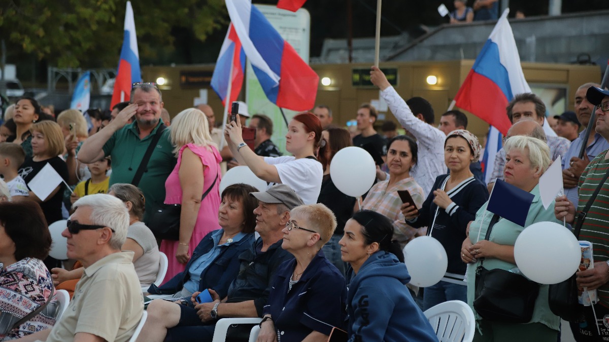 На Фестивале безопасности жители Южного округа учились оказывать первую медицинскую помощь