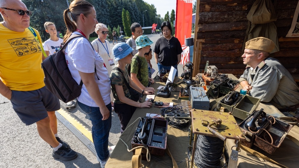 В честь юбилея ТАСС на мемориальном комплексе на Поклонной горе можно было отправить специальную «тассовку»