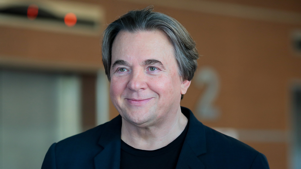 Гендиректор Первого канала Эрнст поставил Стива Джобса в один ряд с Гитлером