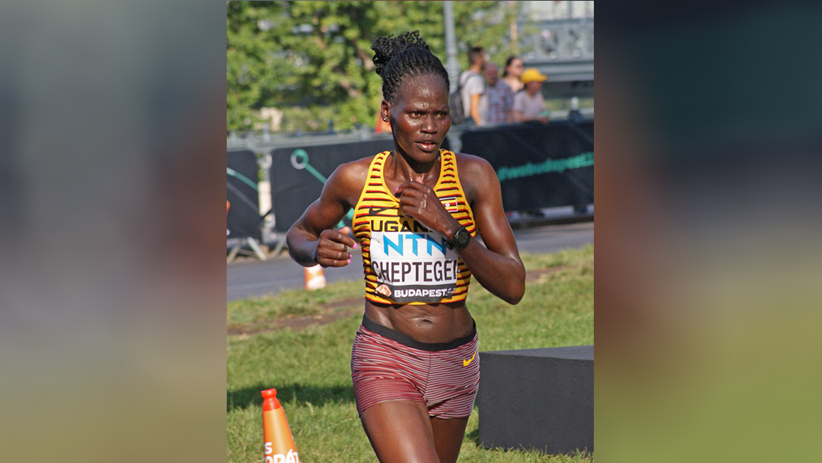 33-летняя участница Олимпиады Чептегей скончалась после того, как ее поджег бывший