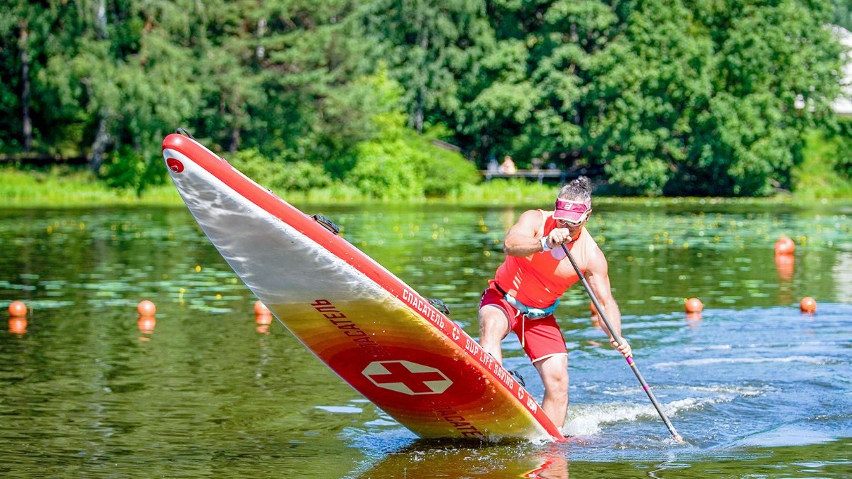 Мария Киселева: В СЗАО спасают не только на катерах, но и на сапбордах