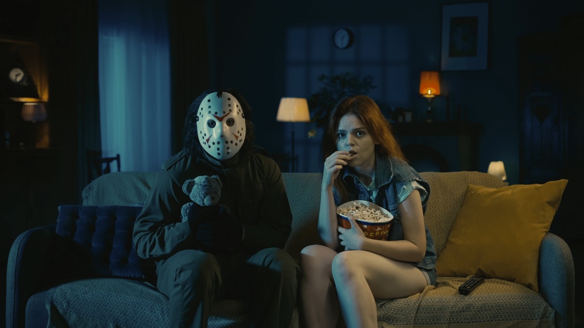 «Игра в страх»: психолог Масолова рассказала, какие люди любят ужастики и почему