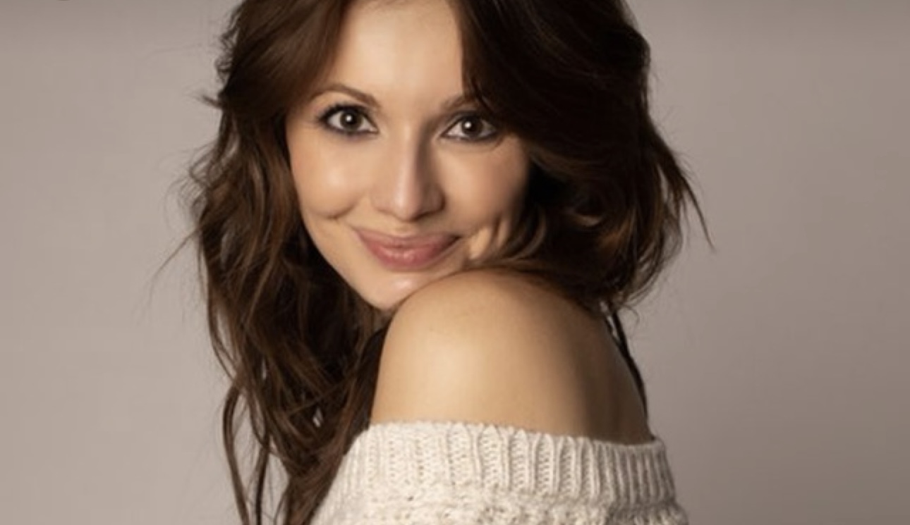 маша рыбакова Ремень российской телеведущей расстегнулся в прямом эфире