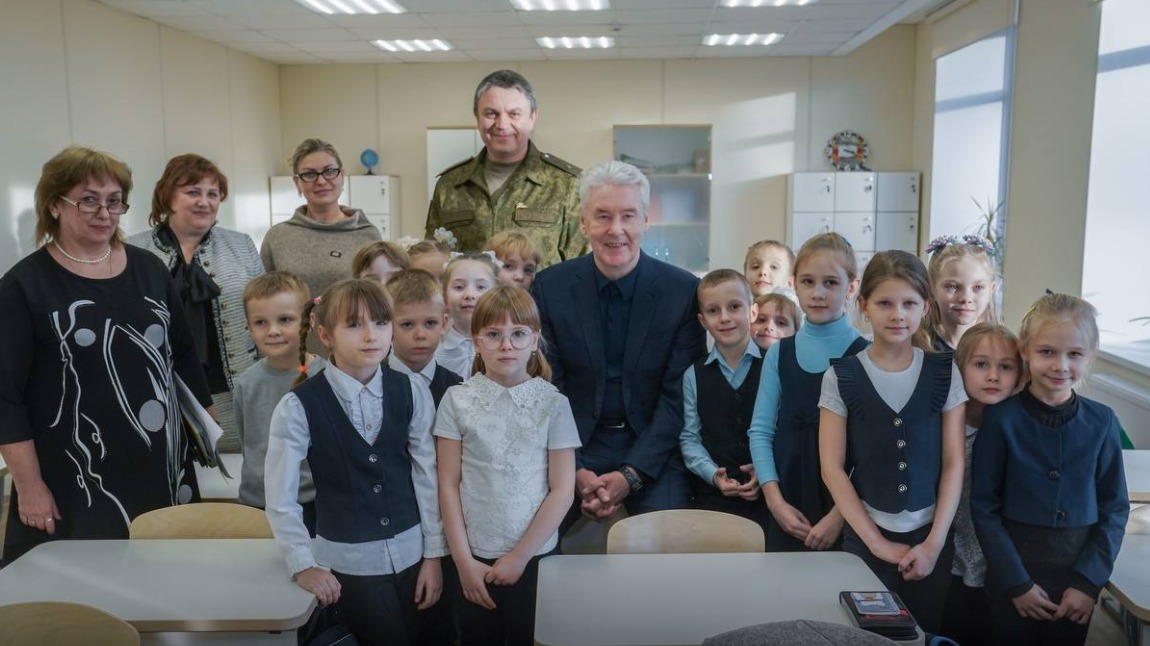 Сергей Собянин поздравил жителей Луганска с 229-летием города