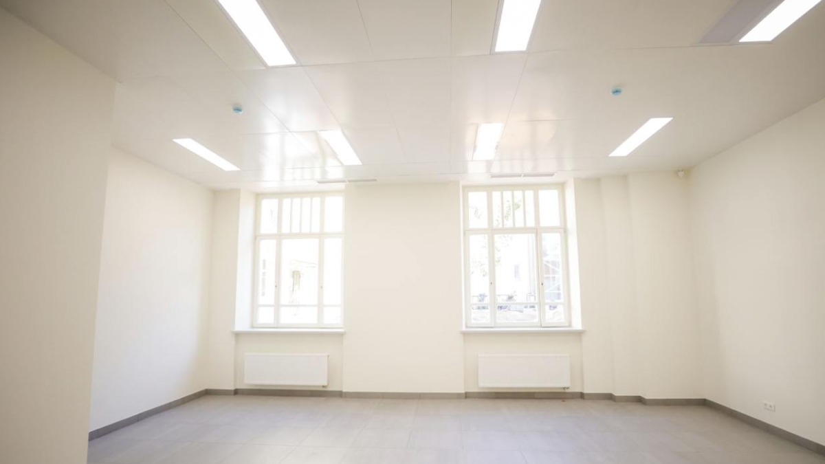 Работы по капремонту корпуса № 10 Боткинской больницы выполнили на 85 процентов