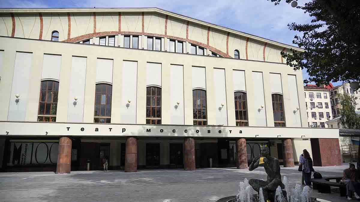 Стали известны дата место прощания с режиссером Ереминым