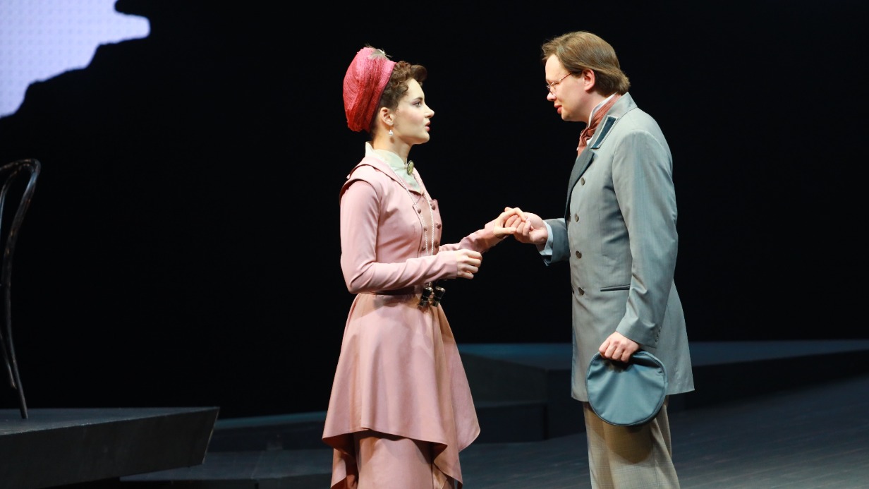 В Малом театре состоялась премьера спектакля «Бесприданница»