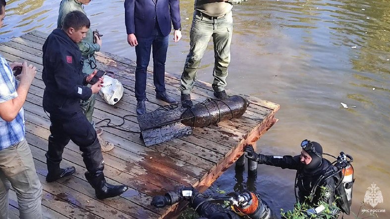 МЧС: Авиабомбу времен Великой Отечественной войны обезвредили в Подмосковье