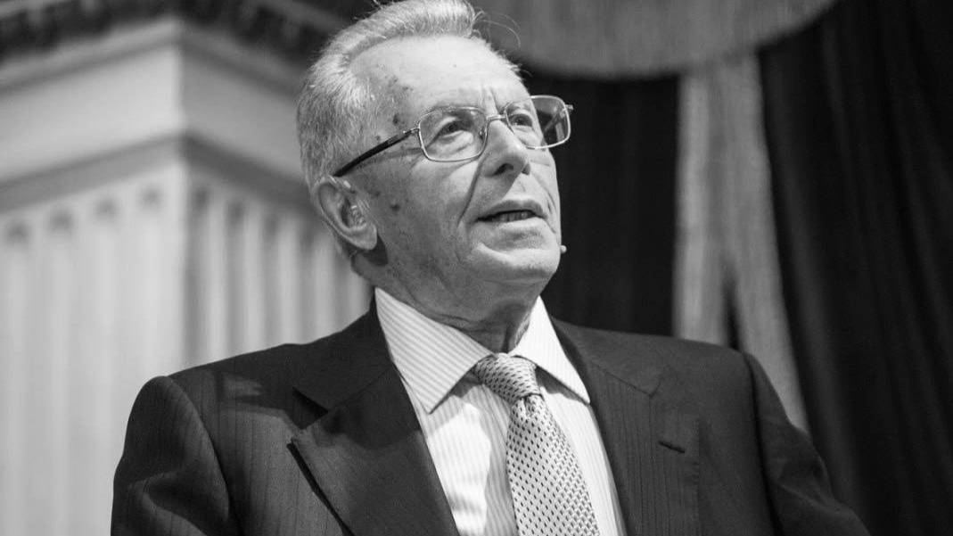 Умер бывший министр региональной и национальной политики Евгений Сапиро