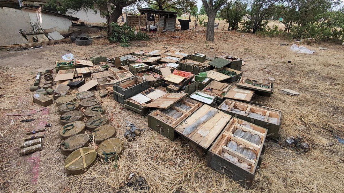 Росгвардейцы нашли тайник ВСУ с гранатометами и боеприпасами в Херсонской области
