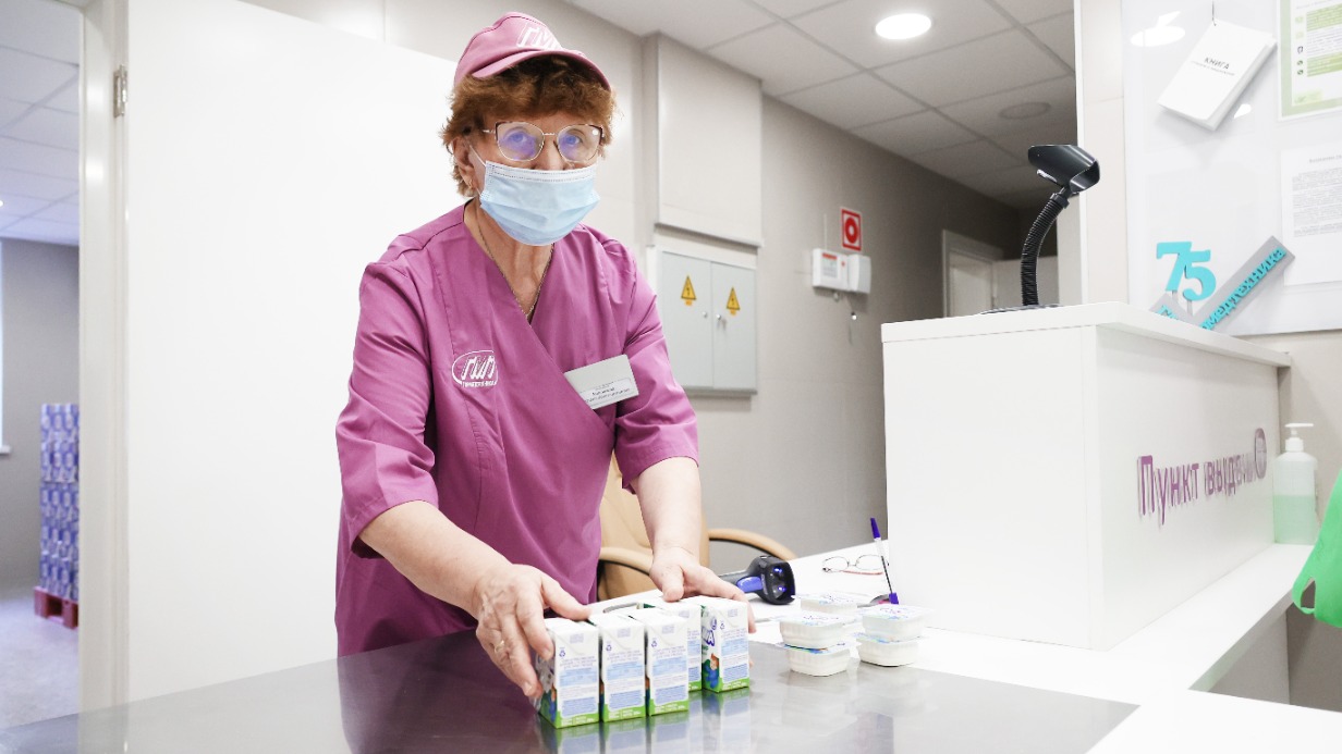 Заммэра Ракова: Жители еще 39 районов столицы получили обновленные молочно-раздаточные пункты