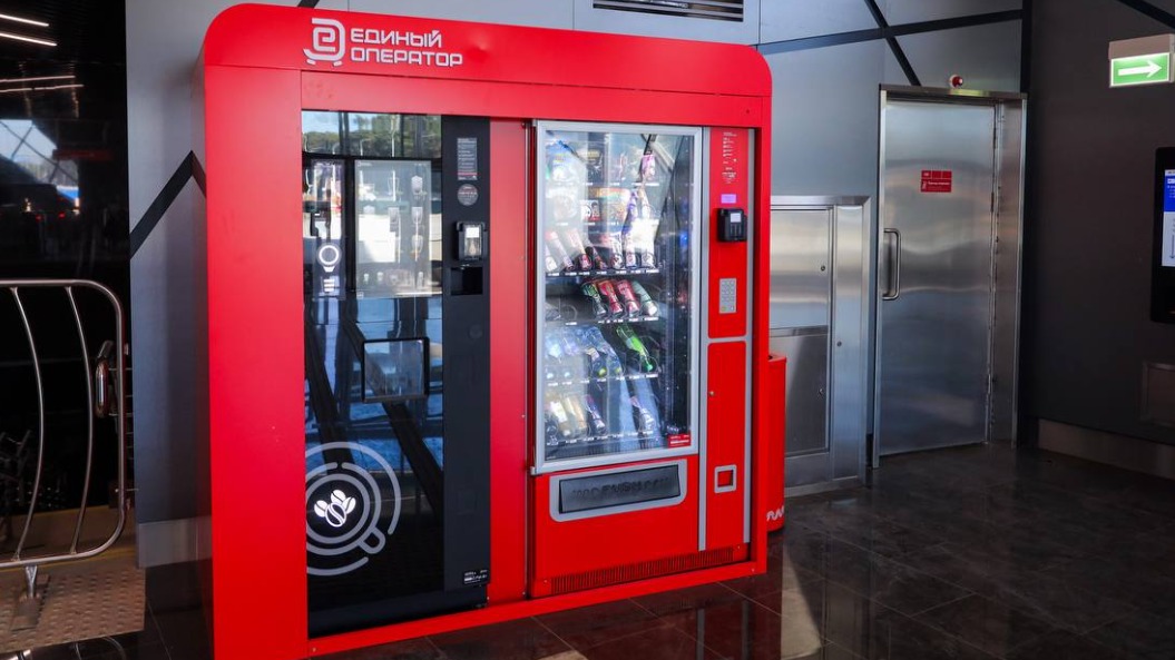 Более 20 вендинговых аппаратов и автоматов с зарядкой установили на Троицкой линии